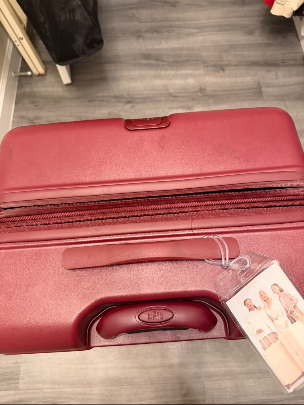 BEIS Burgundy Hard Shell Rolling Suitcase Large check in roller - Picture 4 of 6